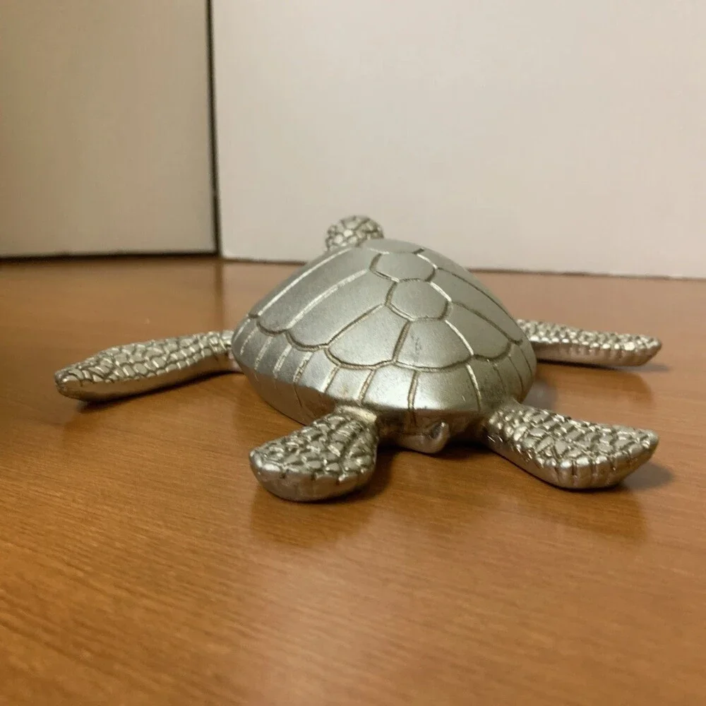 Coastal Turtle Wall Hanger Silver Colored Resin Approx 7”x7”